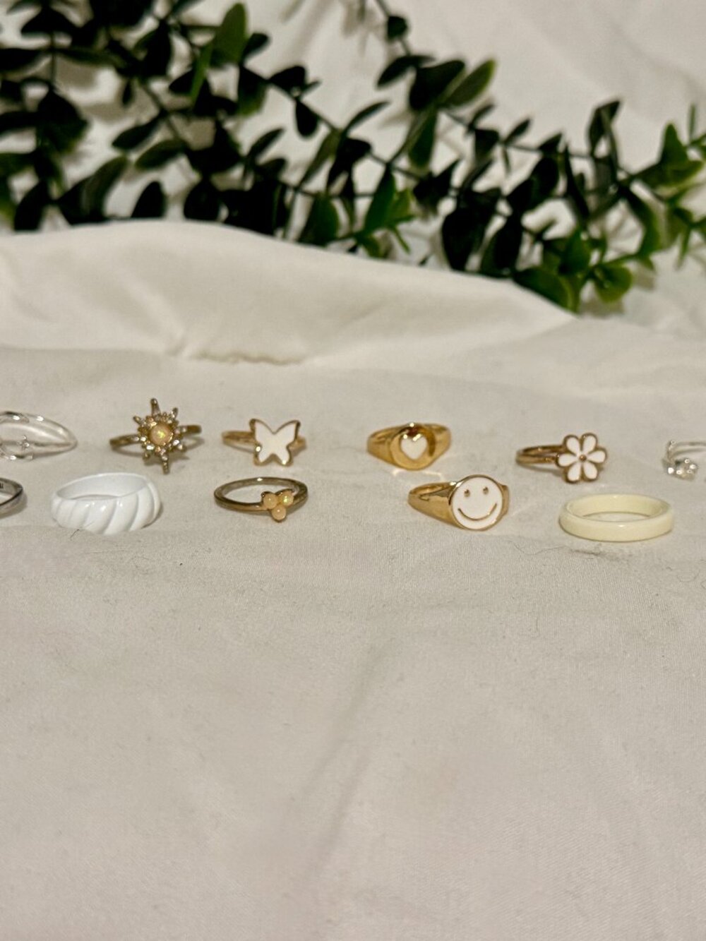 ✨ 11-Piece Cute & Trendy Aesthetic Ring Bundle ✨